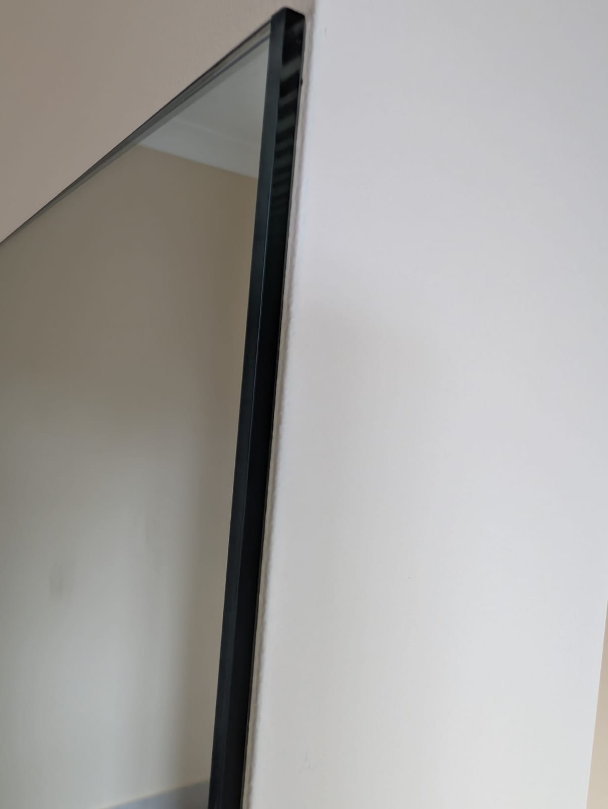 Micro framed custom mirrors minchinbury commercial display